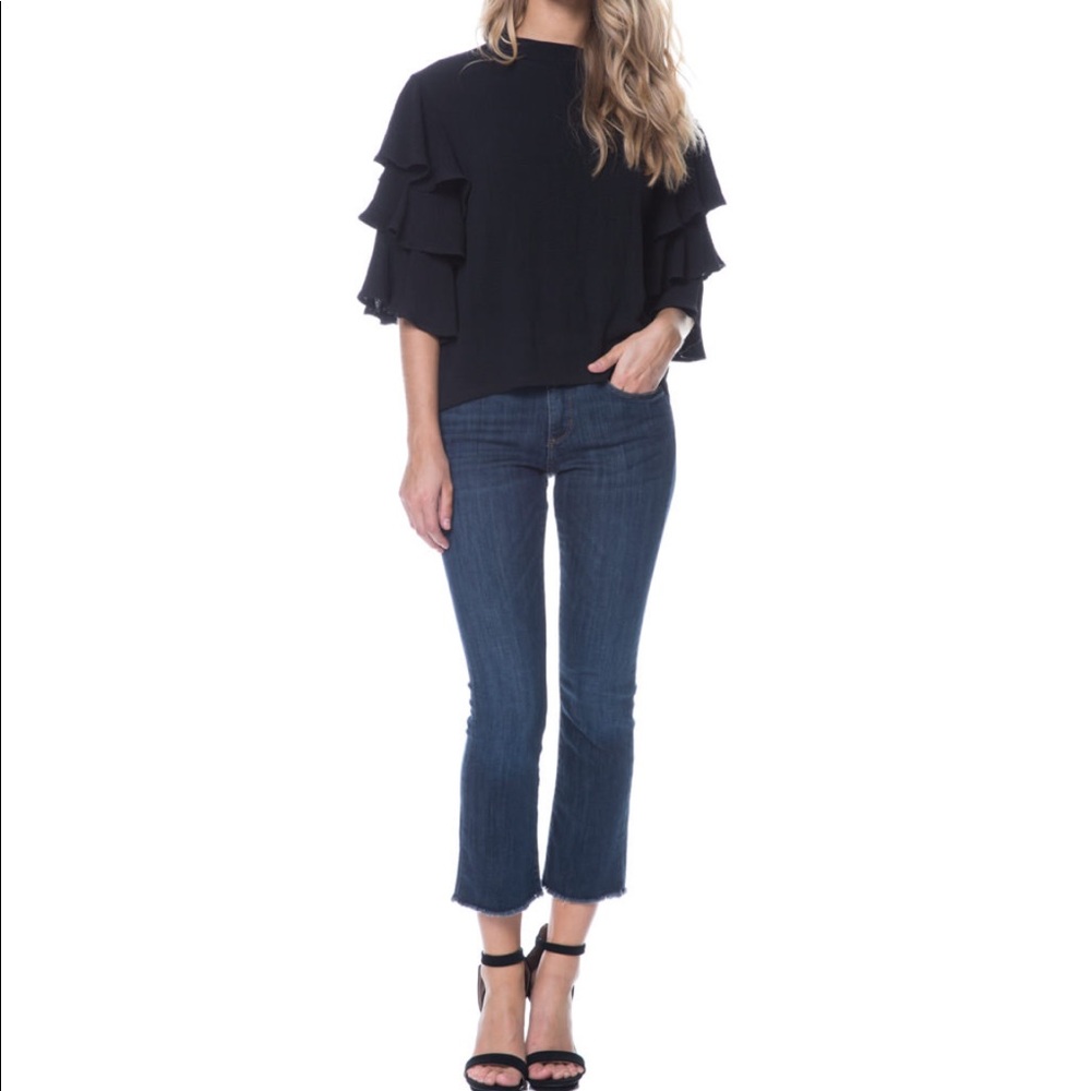 ENDLESS ROSE Tiered Ruffle Sleeve Blouse